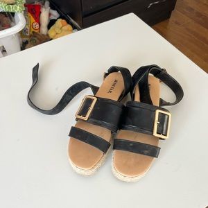 Platform sandals